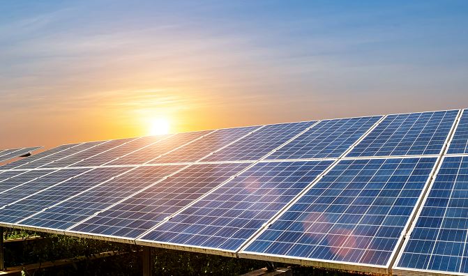 Enhancing Solar Panel Performance and Efficiency